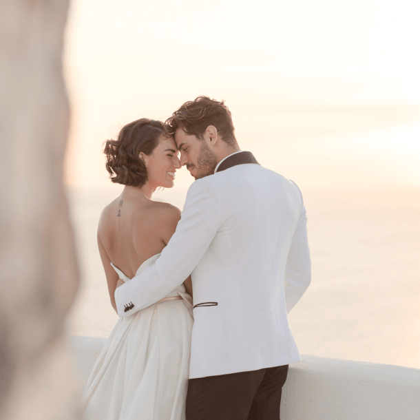 Santorini-Wedding-Ccovid-19-DW-Events